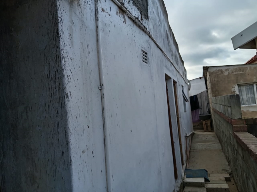 11 Bedroom Property for Sale in New Brighton Eastern Cape